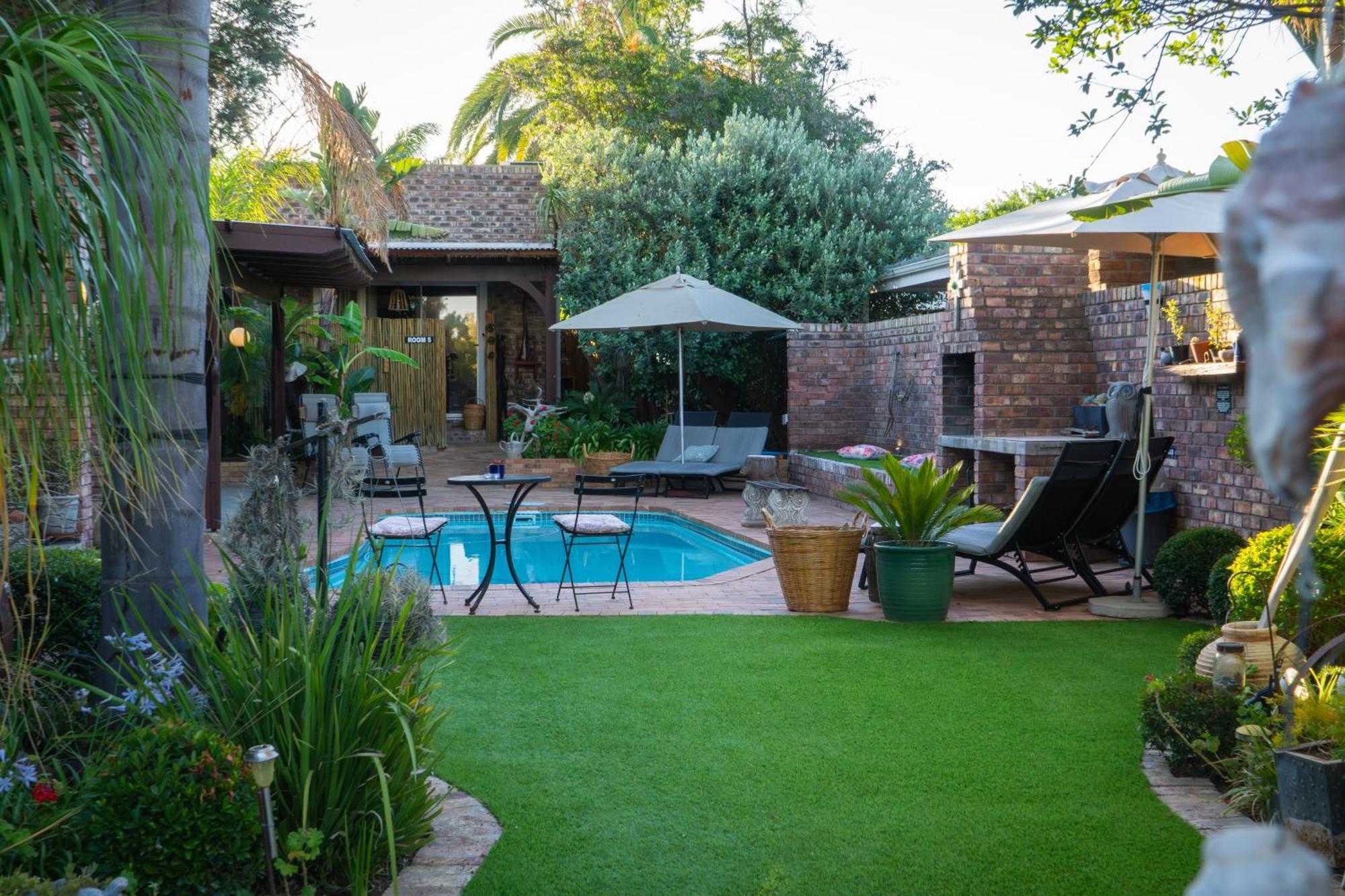 Earthbound Guest House Oudtshoorn Kültér fotó